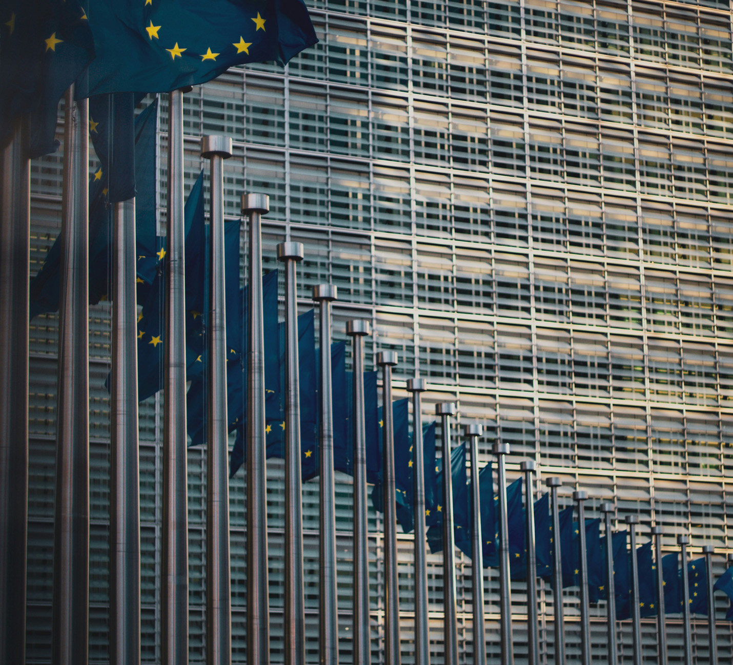 Europe is arming itself: The three regulations that are redefining corporate cybersecurity Europe is arming itself: The three regulations that are redefining corporate cybersecurity